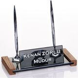 İsimlik Sepeti Kişiye Özel Tokyo Kristal Masa İsimliği Ahşap Ofis Masaüstü İsimlik - Gümüş