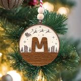 İskandinav Tarzı M Harfi Yılbaşı Ağaç Süsü, Kişiye Özel Minimalist Noel Baba Desenli Çam Ağacı Süsü Ceviz