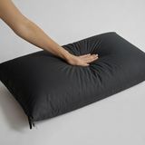 İz Home Iz Studio Dynamic Siyah Yastık | 800 gr Nano Silikon Dolgu | Antistress | Progressive Pillows - 50 x 70 cm