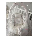 Jaju Baby Beyaz Örgü Pike Kumaş Ve Tüy Desen Kumaş Ponponlu Ve Oyuncak Aparat Ve Tül Set
