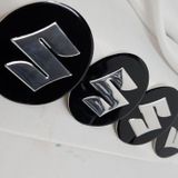 Jant Göbeği Arma Suzuki Alüminyum 60mm. 4lü Set Siyah HEDİYELİ