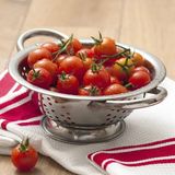 Jet' s Home Makarna Süzgeci Meyve Süzgeci Sebze Süzgeci Paslanmaz Çelik Süzgeç 28 Cm