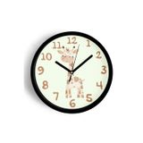 Jhaar Sevimli Zürafa Temalı Çocuk Odası Modern Duvar Saati - 25Cm - Önü Camlı Siyah Kasa