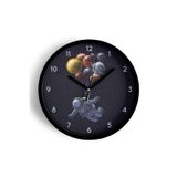 Jhaar Uzay - Astronot - Gezegen Temalı Çocuk Odası Modern Duvar Saati - 30Cm - Önü Camlı Siyah Kasa