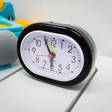 JRose Collections Küçük Alarm Seyahat Saati, Oval Şekil, Analog Kuvars Çalar Saat, Sterling Effectz Pille Çalışır (Siyah)