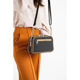 Just Polo Kadın Yeni Sezon Orta Boy Lakos Kumaş 5 Bölmeli Postacı Omuz Çantası Ebat 28 x 18 cm - Tek Ebat - Siyah - Camel