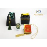 KABE KUTU İÇİNDE ÖZEL TASARIM MİNİ KURAN YEŞİL TAŞLI ZİKİRMATİK VE VAV DESENLİ TESBİH
