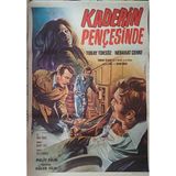 Kaderin Pençesinde 1970 Çizim Film Afişi, Tugay Toksöz, Nebahat Çehre 66×97 cm Ebattadir Postup ile Gonderilmektedir