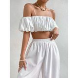Kadın Beyaz Off Shoulder Crop Bluz – Askılı, Lastikli, Kısa Kollu Yazlık Şık Üst