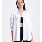 Kadın Beyaz Oversize Likralı Pamuklu Cepli Uzun Kol Gömlek