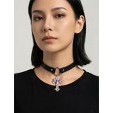 Kadın Gotik Haç Choker Kolye – Siyah Deri Boyunluk, Taşlı Haç Kolye Ucu, Y2k Punk Gothic Kolye