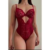 Kadın Kırmızı Transparan Dantel Body Şık Fantezi İç Giyim