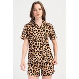 Kadın Kısa Kol Gömlek Yaka Önden Düğmeli Leopar Şortlu Pijama Takım C3T0N1O904 LEOPAR S