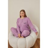 Kadın Kışlık Büyük Beden Curve Nakışlı Desenli Yakası Düğmeli Uzun Kollu Pijama Takımı - 5XL - Lila