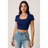 Kadın Lacivert Yarım Kol Düz Yaka Crop Top Bluz – Şık, Rahat Ve Kolay Kombinlenebilir