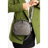 Kadın Postacı Çanta 20*16 cm Çapraz Askılı Omuz Çantası Suni Deri Mega Çanta Zincir Detaylı - 20 x 16 cm - Gri