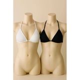 Kadın Siyah Ve Beyaz Minimal Kesim Üçgen Bikini Üstü – Modern Ve Şık Tasarım