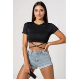 Kadın Siyah Yarım Kol Çapraz Bağlamalı Crop Top Bluz – Şık, Rahat ve Kolay Kombinlenebilir