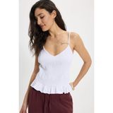Kadın Slim Fit Dar Kesim %100 Pamuk Askılı Büzgülü V Yaka Beyaz Bluz