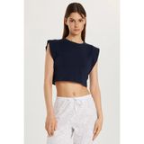 Kadın Slim Fit Dar Kesim Sıfır Kollu Bisiklet Yaka Lacivert Bluz