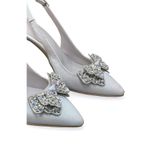 Kadın Stiletto Gümüş Saten Sivri Burun Orta Topuk Taşlı Tokalı Yeni Sezon F6176 Gümüş 40