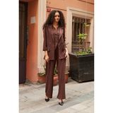Kadın Süet Dokulu Kumaş Yakalı Capri Kol Cep Kapaklı Blazer Ceket-Kahve - 40