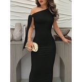 Kadın Yakası Açık Omuzdan Bağcıklı Uzun Janjan Krep Elbise - 2XL-3XL - Siyah