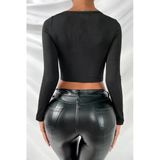 Kadın Zarif Dokunuş Siyah Göğüs Dekolteli Çapraz Askılı Uzun Kollu Crop Top Bluz