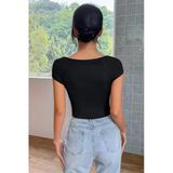Kadın Zarif Dokunuş Siyah Kare Yaka Yarım Kol Göğüs Dekolteli Crop Top Bluz