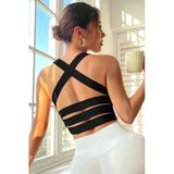 Kadın Zarif Dokunuş Siyah Sırtı Çapraz Lastik Detaylı Crop Top Bluz