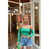 Kadın Zümrüt Yeşili Madonna Yaka Parçalı Kol Fitilli Crop Bluz (Zck0554)