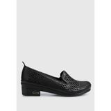 Kadınlar İçin Eclipse Siyah Deri Ayakkabı Kısa Topuklu Poliüretan Tabanla Şık Tasarım