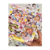 Kağıt Gemi Dükkan Sevimli Kız Ve Dostları 3 Bölümlü 18 Yaprak Pembe Kutu Kabartmalı Sticker Seti/Etiket/Çıkartma/Su Geçirmez Renkli 1512S805