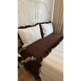 Kahverengi Ekru Fırfır Detaylı Yatak Örtüsü Çift Kişilik - 240 x 250 cm