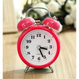 KaktüsKedi Mini Boy Metal Işıklı Masa Saati - Çalar Saat Kırmızı Renkli Alarm Özelliği ile