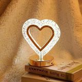 Kalp Şeklinde Kristal Led Masa Lambası – Dokunmatik, 3 Renk Işık Modlu, Şarjlı Mini Dekoratif Gece Lambası (5224)