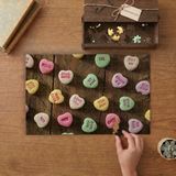 Kalp Şeklinde Şekerler Tasarımı 240 Parça Ahşap Puzzle Ahşap Kutuda MP03428
