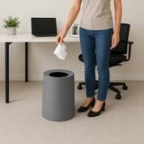 Kapaksız Çöp Kovası 12 Litre, Modern Ofis Mutfak Banyo ve Oda İçin Pratik Tasarımlı Plastik Atık Kutusu, Yuvarlak Dekoratif Çöp Kutusu (Latte)