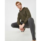 Kapüsonlu Uzun Kollu Sweatshirt