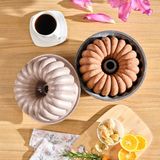 Karaca Cake Pro Lina 25,5 cm Rosegold Döküm Kek Kalıbı PFOA İçermeyen Yapışmaz Yüzey
