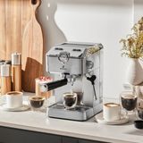 Karaca Coffee Art Barista Kollu Süt Köpürtücülü Inox 1.5 lt Kahve Makinesi