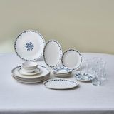Karaca Forever 26 Parça 6 Kişilik Desenli Kahvaltı Takımı Bone China Malzemeden Üretilmiştir