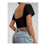 Kayık Yaka Siyah Renk Desensiz Sırtı Açık Fitilli Kısa Kollu Likralı Fit Crop Top Bluz