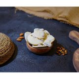 Kayısı Çekirdekli Beyaz Çikolata 1 kg