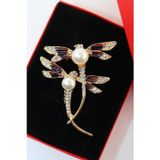 KEEBA Gold renk incili yusufçuk broş. Taşlı broş. Yaka iğnesi broş. Kadın broş. Broş. Yusufçuk broş
