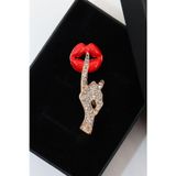 KEEBA Gold zirkon sessiz ol broş. Yaka iğnesi sus broş. Taşlı tasarım dudak broş. Kadın broş. Dudak broş.