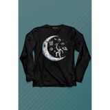 Kendim Seçtim Uzayda Ayda Satürn Gezegeni Yanında Basketbol Oynayan Astronot Uzun Kollu Tişört Baskılı T-Shirt - 001-Siyah - XS