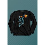 Kendim Seçtim Uzayda Satürn Gezegeni Yanında Basketbol Oynayan Astronot Basketball Uzun Kollu Tişört Baskılı T-Shirt - 001-Siyah