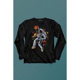 Kendim Seçtim Uzayda Satürn Gezegeni Yanında Basketbol Oynayan Astronot Uzun Kollu Tişört Baskılı T-Shirt - 001-Siyah - XL