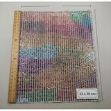 Kendinden Yapışkanlı Renkli Varaklı Kumaş – 21x30 cm – Parlak Simli Dekoratif Kaplama, Kesilebilir DIY Hobi ve El İşi Malzemesi